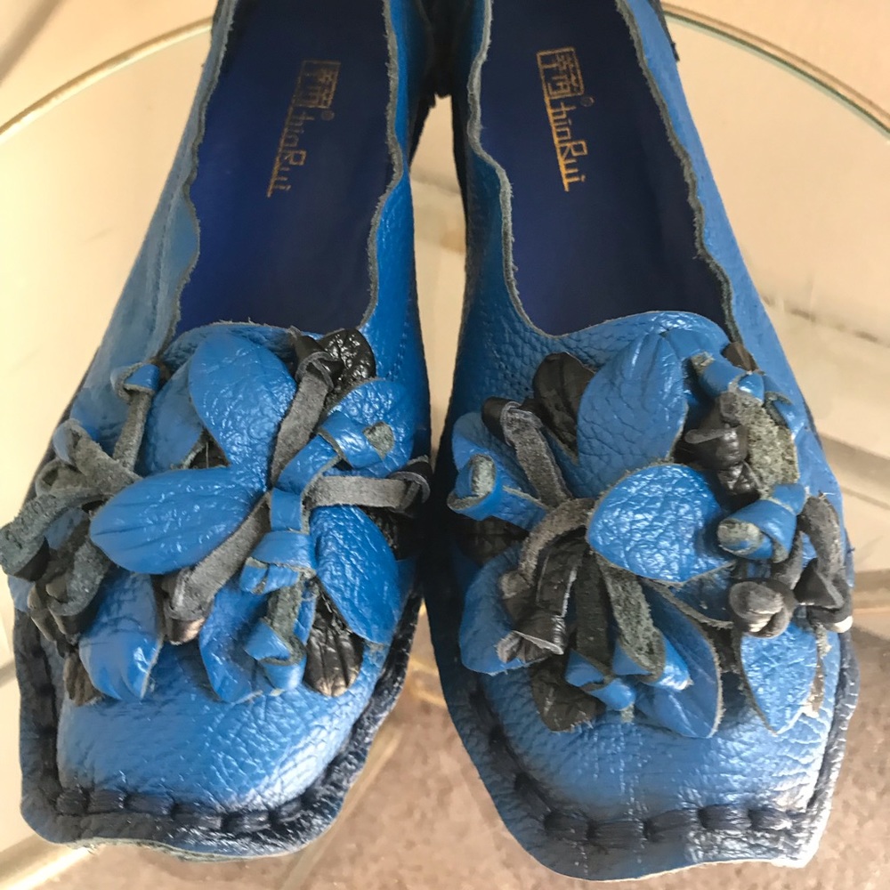 Shoes (size 9)